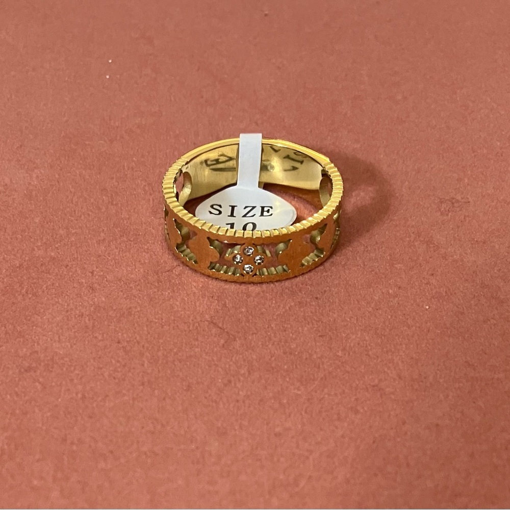Gold Stainless Steel Clover Band with CZ - Picture 3 of 3
